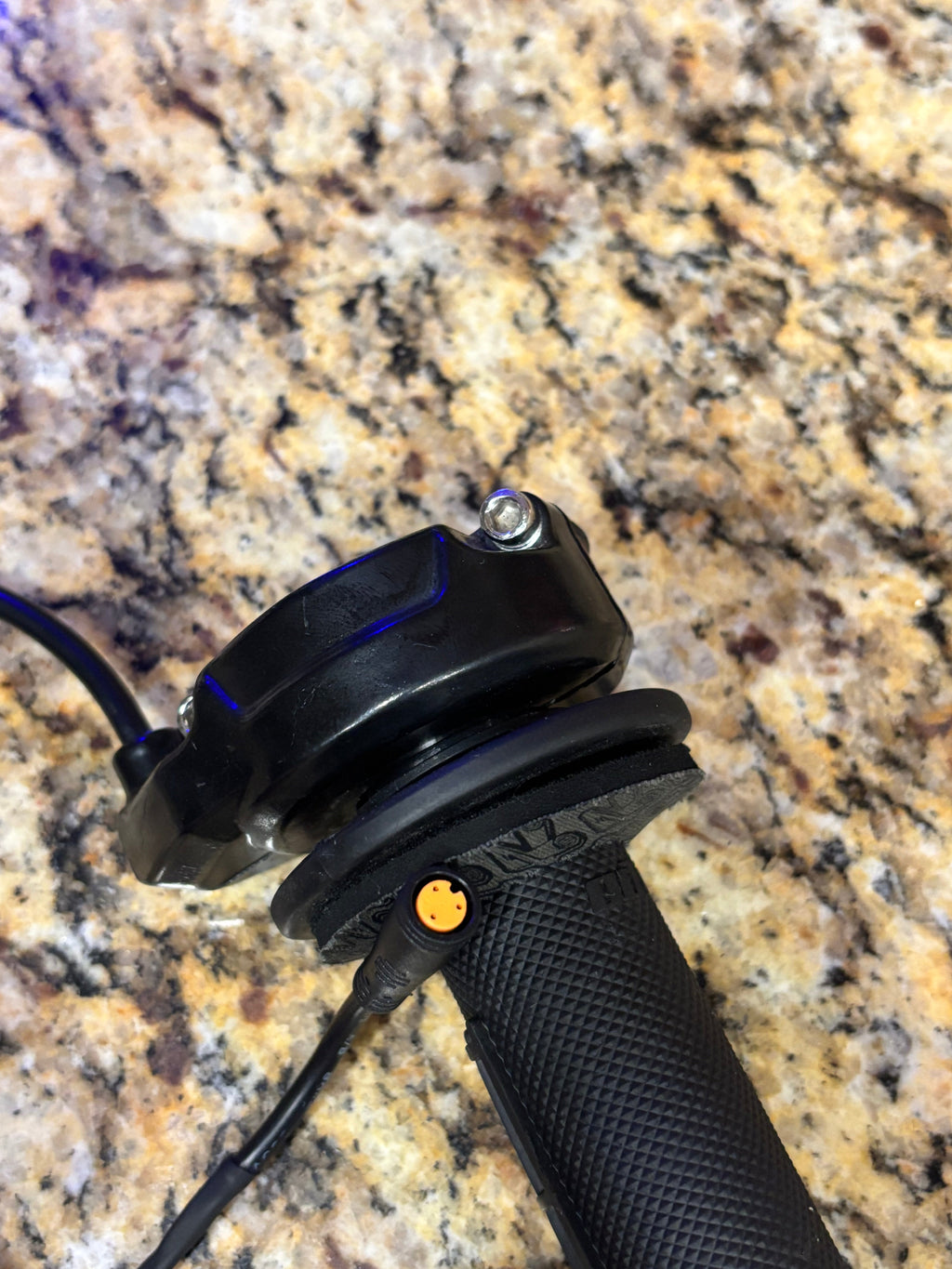PREORDER V2 Super 73 Plug and Play Surron Throttle